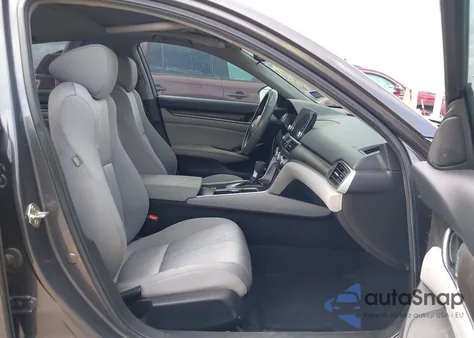 2019 Honda Accord Ex z USA, uszkodzony, nr VIN 1HGCV1F46KA067070